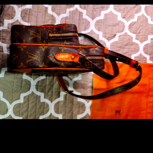 Louis Vuitton Danube Crossbody Bag DATE STAMPED TH0052 w/COA - Picture 7 of 13